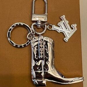 L Silver Cowboy Boot Key & Card Holder Charm